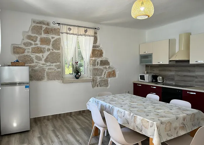 Family Friendly House With A Swimming Pool Mundanije, Rab - 23393 펜션