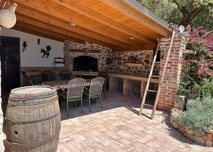 Family Friendly House With A Swimming Pool Mundanije, Rab - 23393 라브